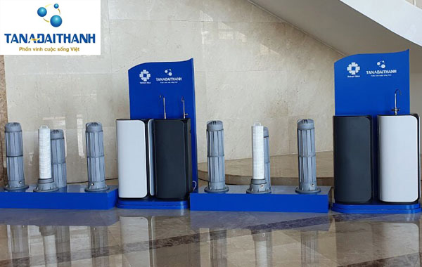 Sản phẩm được thiết kế 10 lõi lọc cao cấp